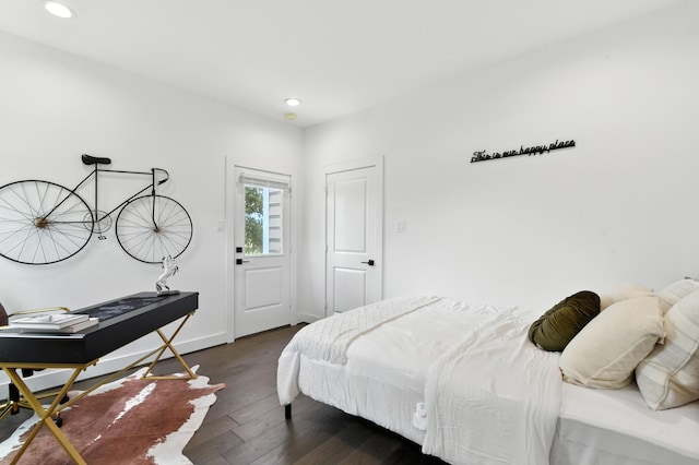 3913 Hare St, Houston, TX 77020 - bedroom with recessed lighting and wood finished floors