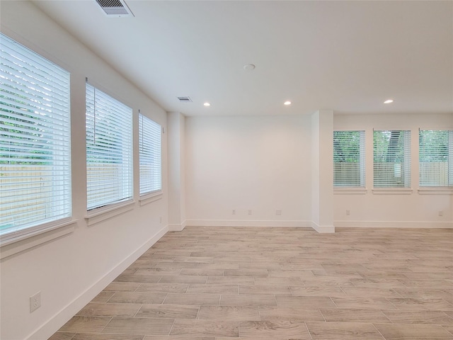 6735 Cohn St, Houston, TX 77091 - unfurnished room with recessed lighting and light wood-type flooring