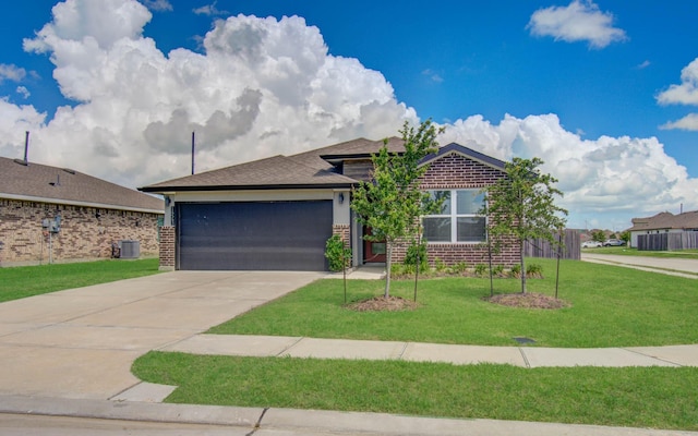 14543 Rain Tree Dr, Baytown, TX 77523 - photo 4