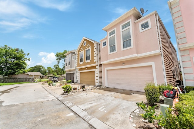 10327 Panther Point Dr, Houston, TX 77099 - photo 2