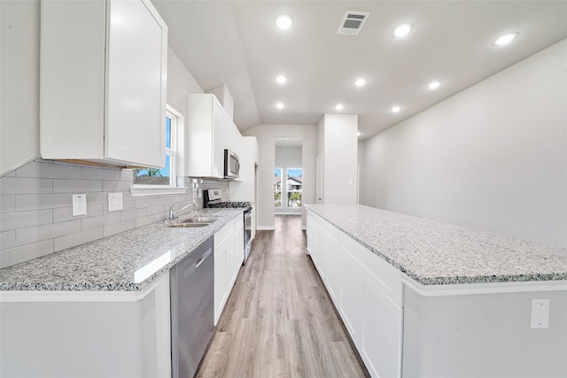 222 Spruce Lake Rd, Houston, TX 77336 - photo 2