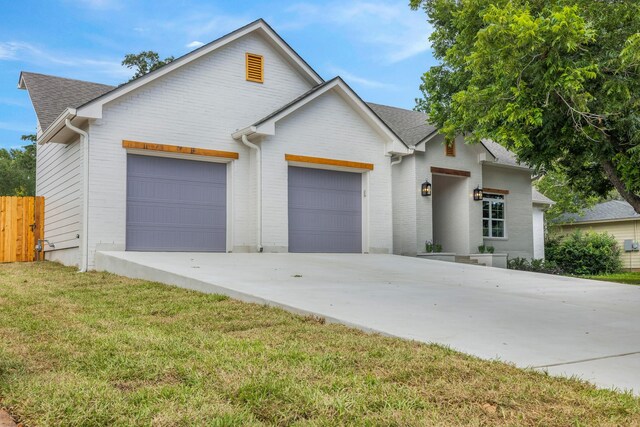 271 S College St, La Grange, TX 78945 - photo 3