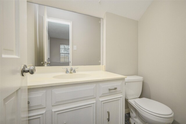 5330 Boyce Springs Dr, Houston, TX 77066 - half bathroom featuring toilet and vanity