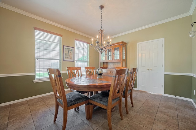 24922 Falcon Hollow Ln, Katy, TX 77494 - dining space featuring a chandelier and ornamental molding