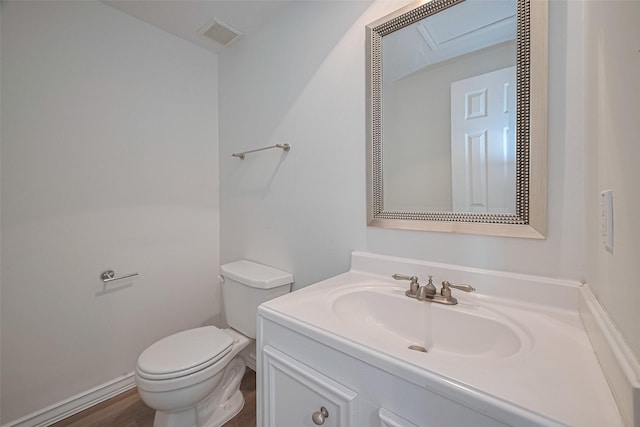 826 Heights Blvd, Houston, TX 77007 - half bathroom with vanity and toilet