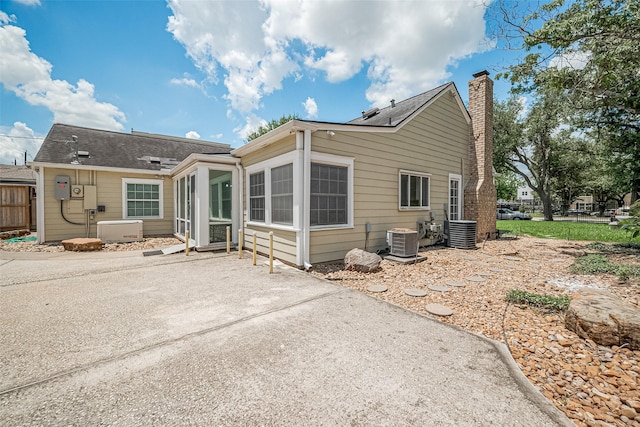 826 Heights Blvd, Houston, TX 77007 - back of house with a patio and a shingled roof
