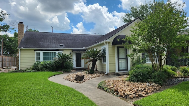 826 Heights Blvd, Houston, TX 77007 - view of front of home with a chimney and a shingled roof