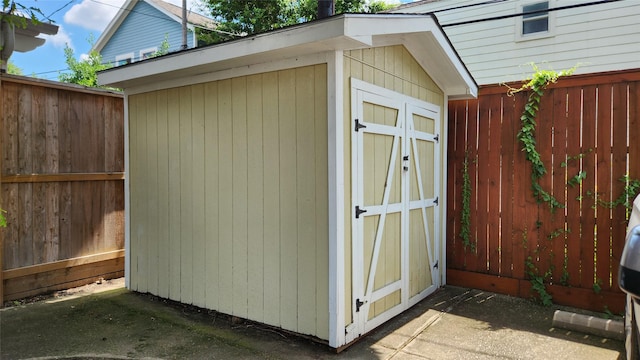 826 Heights Blvd, Houston, TX 77007 - view of shed