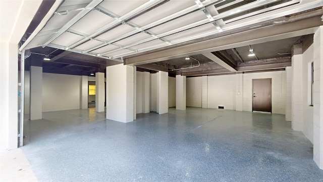5055 Yarwell Dr, Houston, TX 77096 - view of garage
