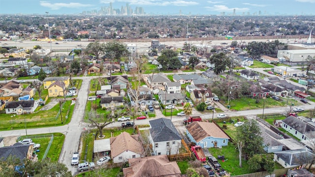 613 Melbourne St, Houston, TX 77022 - aerial overview of property's location with nearby suburban area