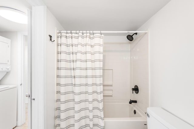 14401 Commodores Dr Unit 104, Corpus Christi, TX 78418 - full bathroom with stacked washer and clothes dryer and shower / bathtub combination with curtain