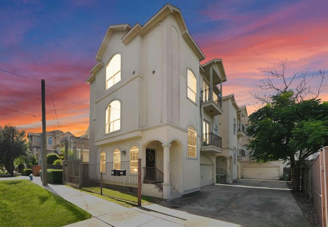 5206 Petty St, Houston, TX 77007 - photo 2