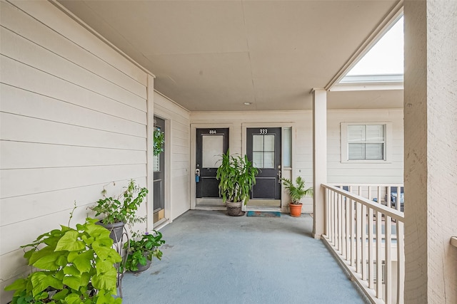 2333 Bering Dr Unit 334, Houston, TX 77057 - doorway to property featuring a porch