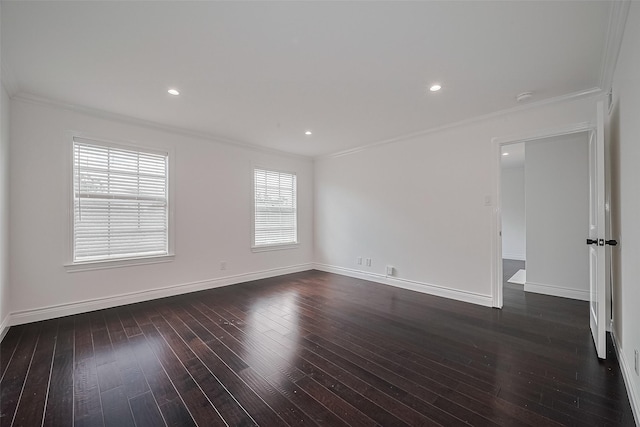 2333 Bering Dr Unit 334, Houston, TX 77057 - unfurnished room featuring crown molding, dark wood-style flooring, a smoke detector, and recessed lighting