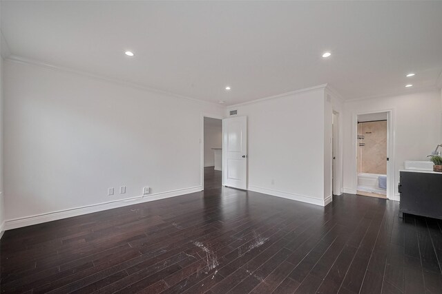 2333 Bering Dr Unit 334, Houston, TX 77057 - spare room featuring dark wood finished floors, recessed lighting, and crown molding