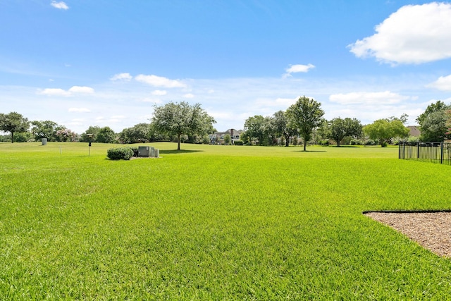 4946 Westchester Dr, Fulshear, TX 77441 - view of yard