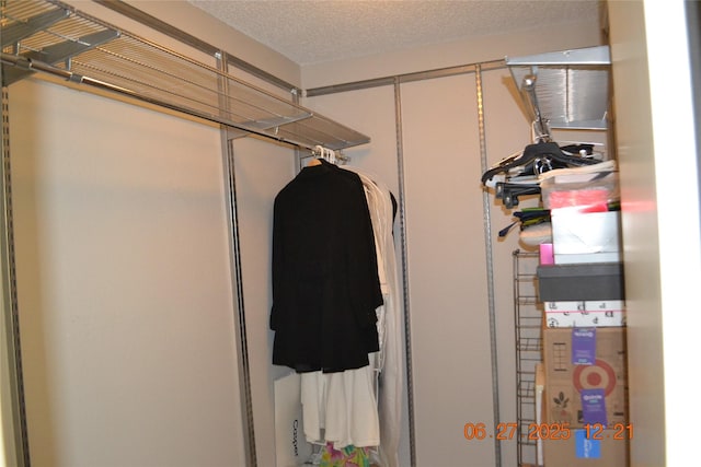 5100 Milwee St Unit 142, Houston, TX 77092 - view of spacious closet