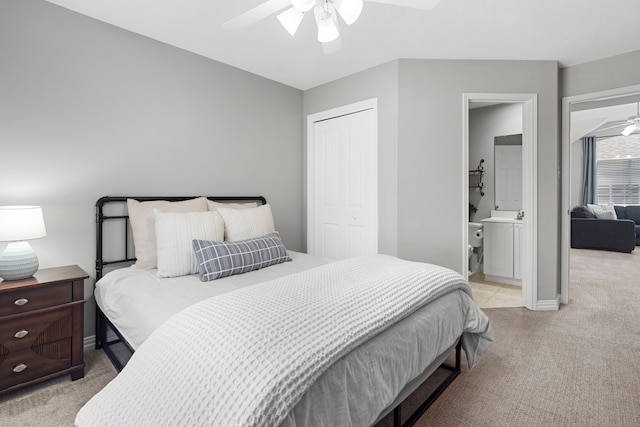 3423 Velasco Ct, Missouri City, TX 77459 - bedroom with light carpet, a closet, ceiling fan, and ensuite bathroom