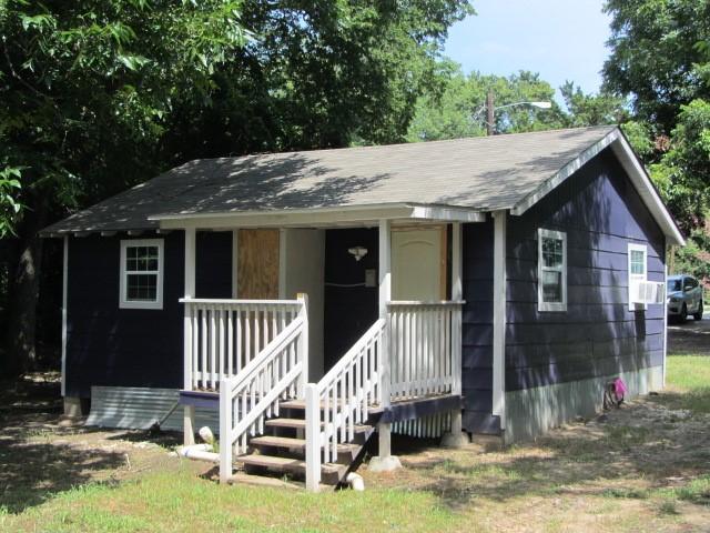 100 Ross St Unit B, Huntsville, TX 77320 - photo 4