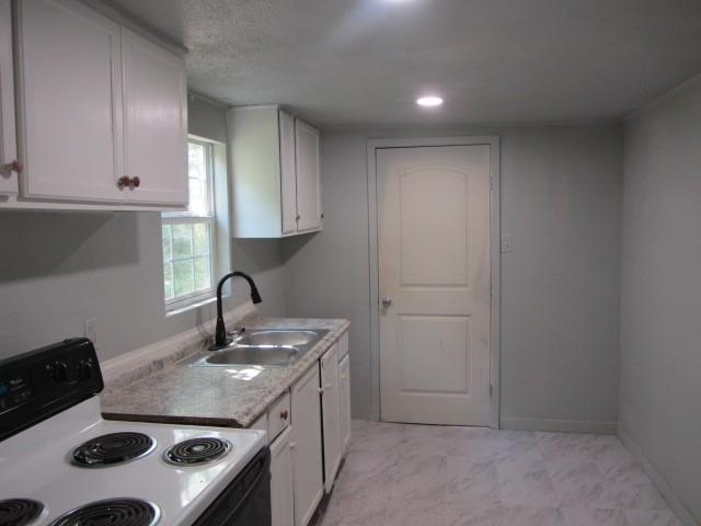 100 Ross St Unit B, Huntsville, TX 77320 - photo 8