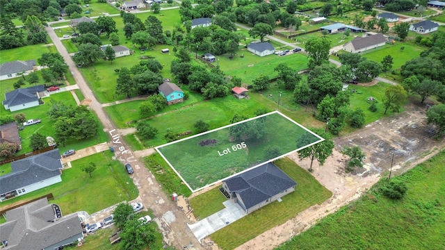 605 Lily St, Waller, TX 77484