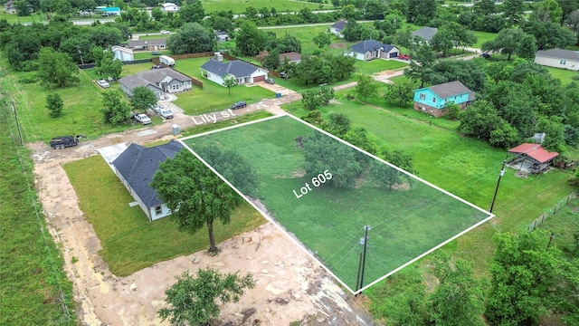 605 Lily St, Waller, TX 77484