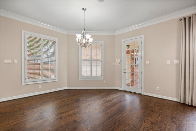 3908 Milton St, West University Place, TX 77005 - unfurnished room featuring a chandelier, dark wood-type flooring, and crown molding