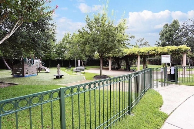 3908 Milton St, West University Place, TX 77005 - photo 47