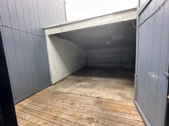 9009 Imogene St Unit E, Houston, TX 77036 - view of garage