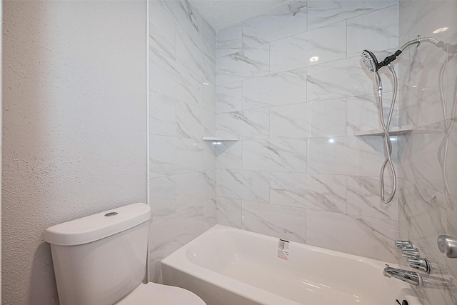 10423 Rancho Bernardo Ln, Sugar Land, TX 77498 - full bath featuring toilet and shower / washtub combination