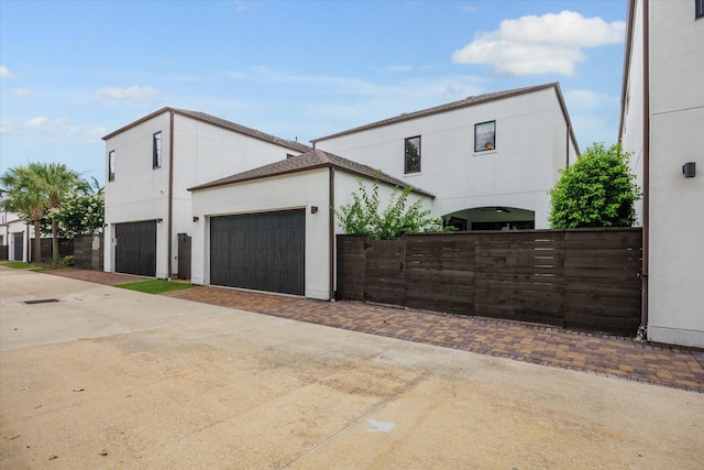 1724 Maravilla Dr, Houston, TX 77055 - photo 47