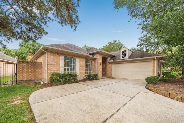 10 Surrey Run Pl, The Woodlands, TX 77384 - photo 1