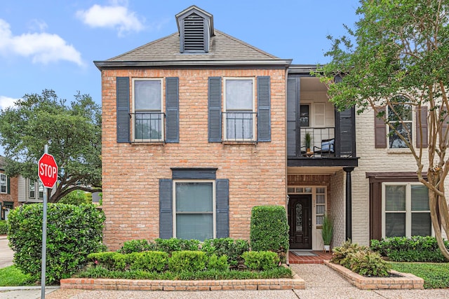 3749 Wakeforest St, Houston, TX 77098 - photo 1