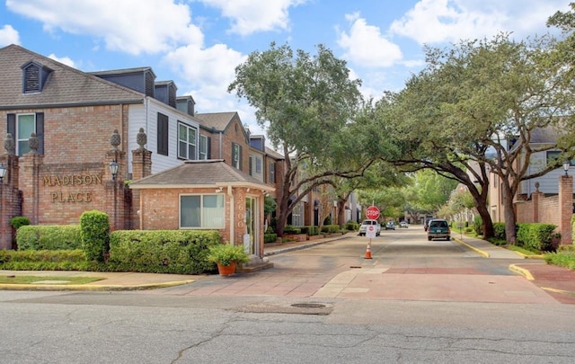 3749 Wakeforest St, Houston, TX 77098 - photo 37