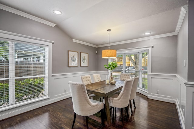 829 E 27th St, Houston, TX 77009 - dining area with dark wood finished floors, crown molding, recessed lighting, a wainscoted wall, and lofted ceiling