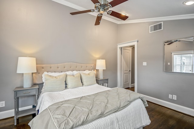829 E 27th St, Houston, TX 77009 - bedroom with crown molding, lofted ceiling, wood finished floors, and ceiling fan
