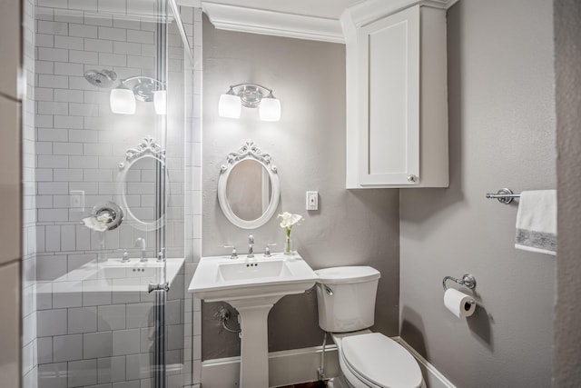829 E 27th St, Houston, TX 77009 - bathroom with toilet and a stall shower