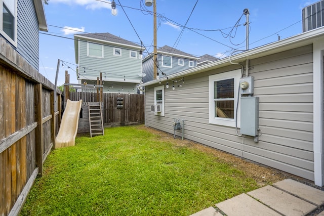 829 E 27th St, Houston, TX 77009 - fenced backyard with cooling unit
