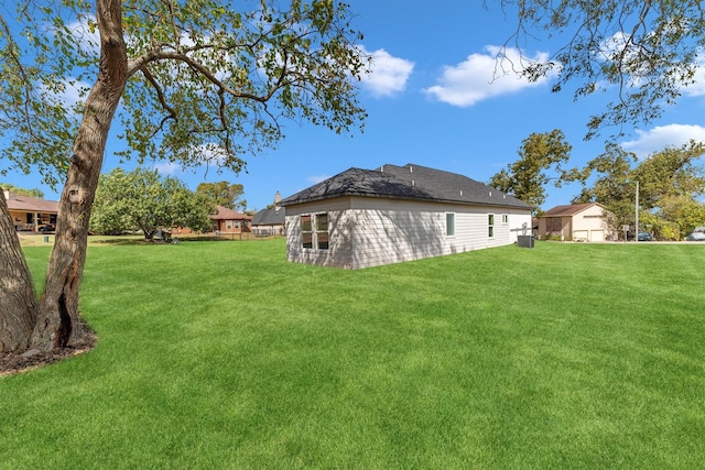 1005 Lake View Dr, Montgomery, TX 77356 - view of green lawn