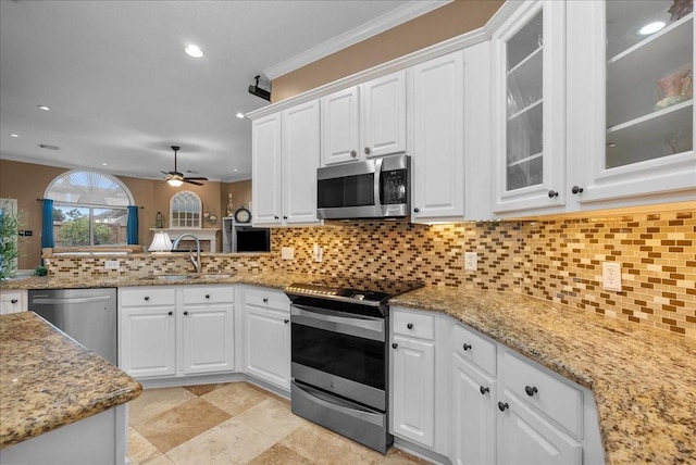4415 Blooming Garden Ct, League City, TX 77573 - photo 18