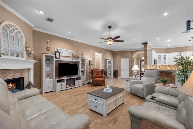 4415 Blooming Garden Ct, League City, TX 77573 - photo 11