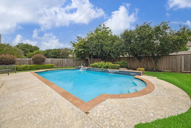 18518 Autumn Park Dr, Houston, TX 77084 - view of swimming pool featuring a fenced backyard and a patio area