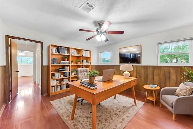 6206 Bankside Dr, Houston, TX 77096