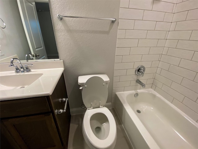 10011 Serenity Grove Dr, Missouri City, TX 77459 - bathroom with vanity, shower / bath combination, and a textured wall