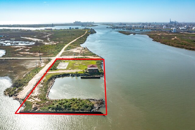 626 Canal Dr, Surfside Beach, TX 77541 - photo 8