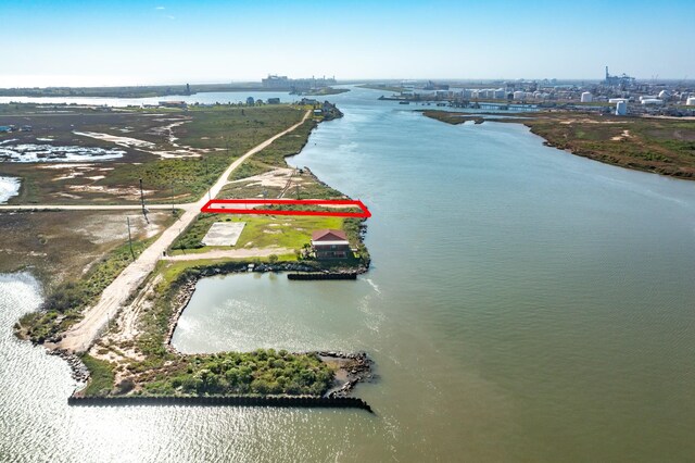 626 Canal Dr, Surfside Beach, TX 77541 - photo 9