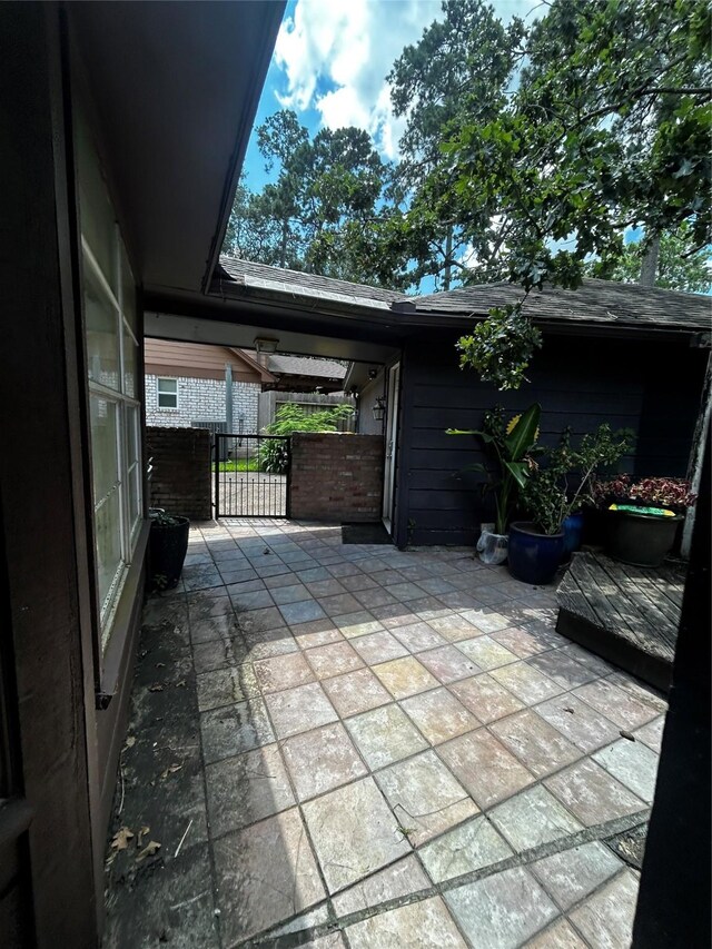 616 S Rivershire Dr, Conroe, TX 77304 - photo 16