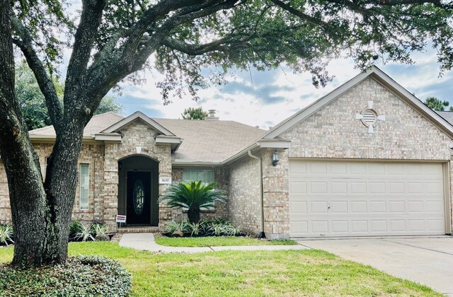 8635 Westcove Cir, Houston, TX 77064 - photo 1