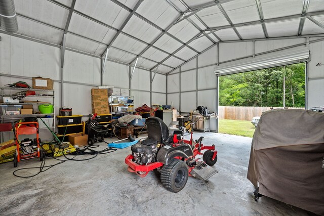 4920 Fm 350 N, Livingston, TX 77351 - view of garage