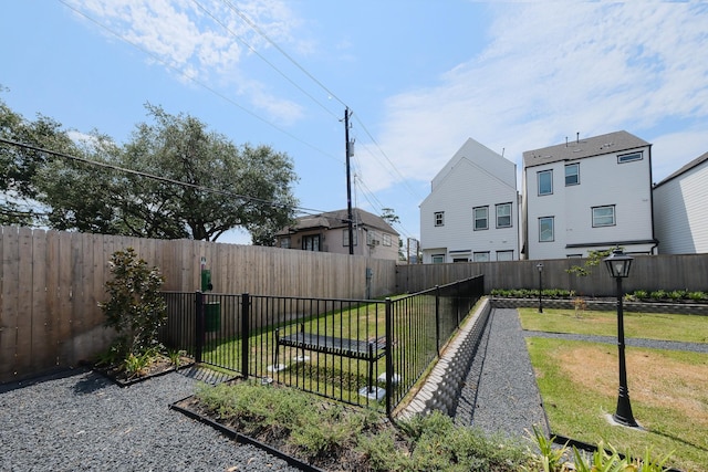 5502C Wheatley St, Houston, TX 77091 - view of yard